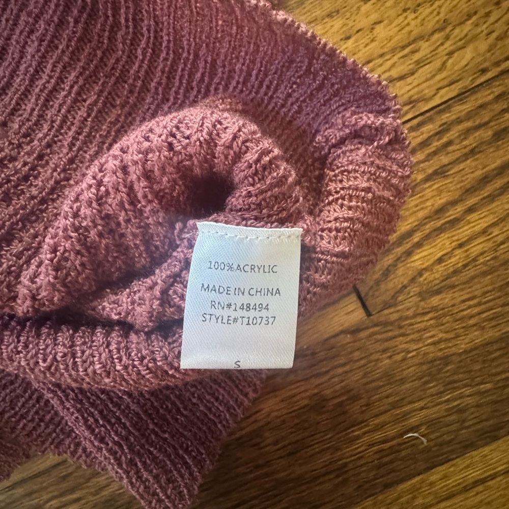 Windsor Loving Knit Basic Open Back Sweater - Picture 5 of 7